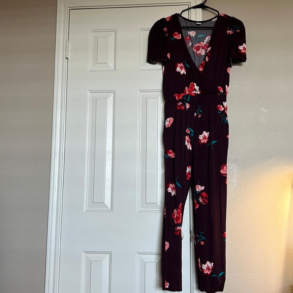 Old navy XS floral jumpsuit